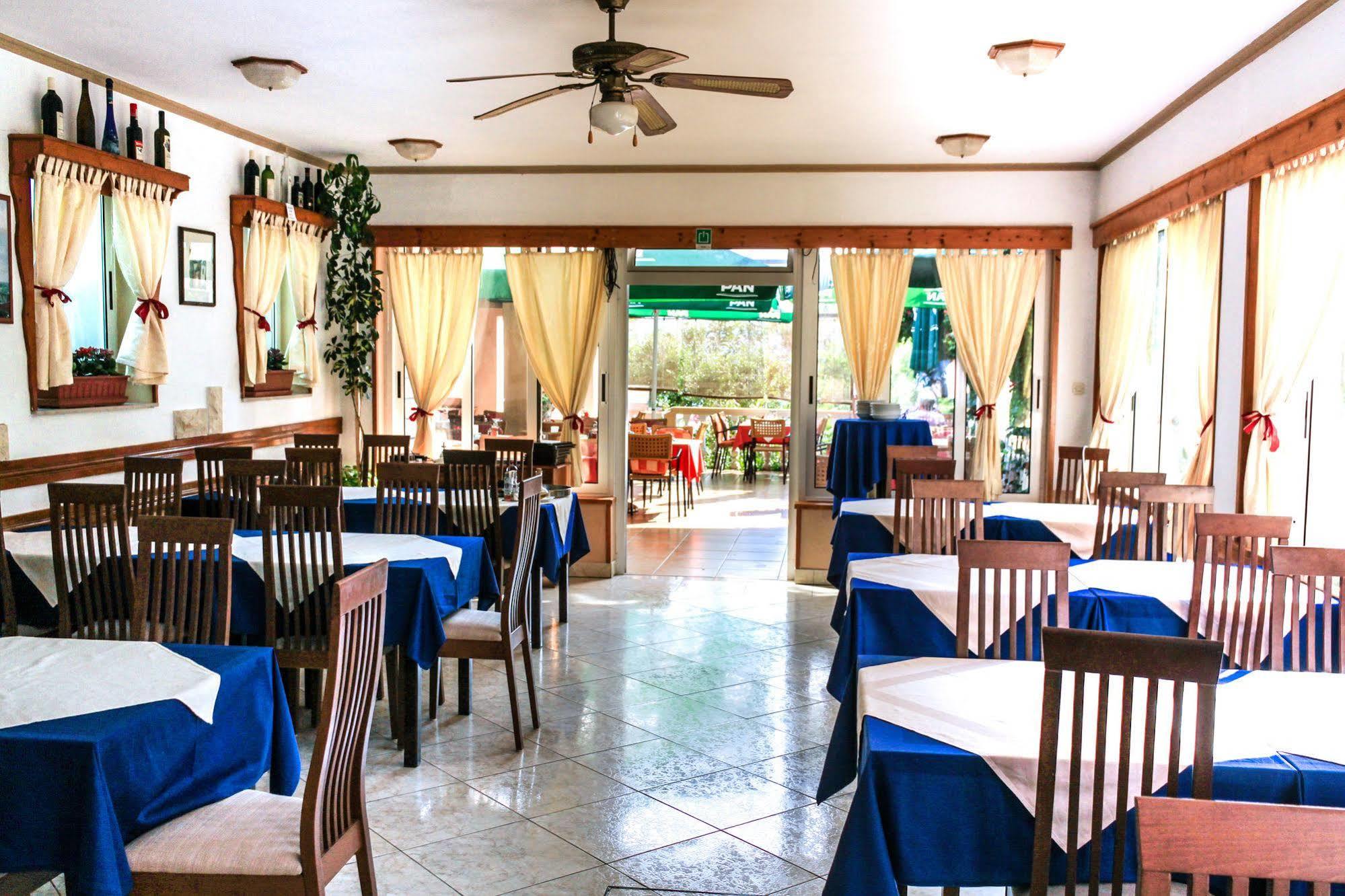 Hotel Tony Pag Town Luaran gambar