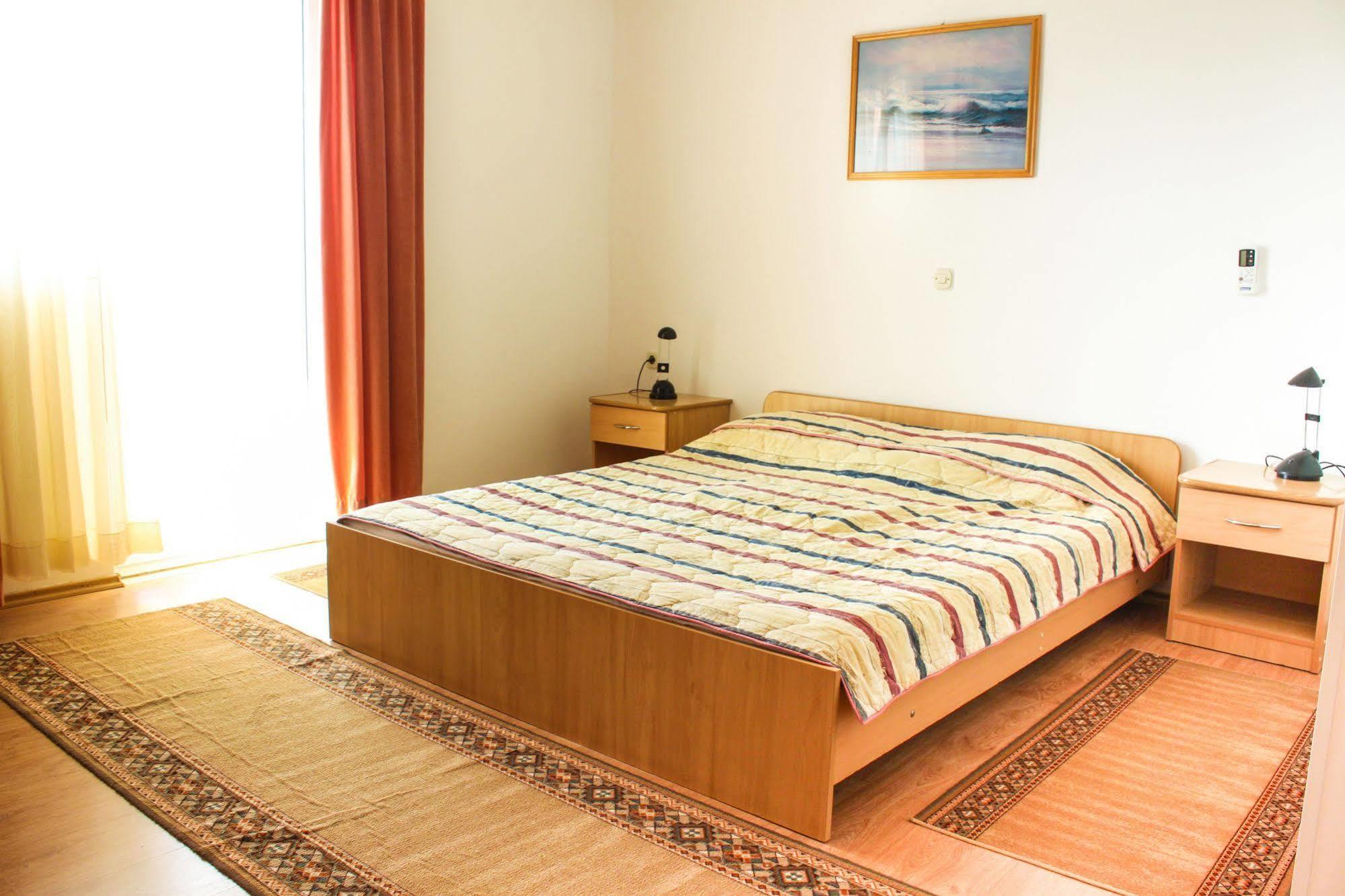 Hotel Tony Pag Town Luaran gambar